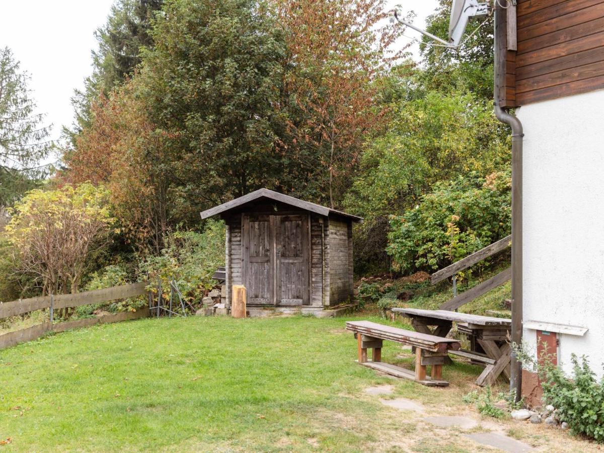 Chalet In Hinterrod Thuringia With Sauna Eisfeld Exterior foto