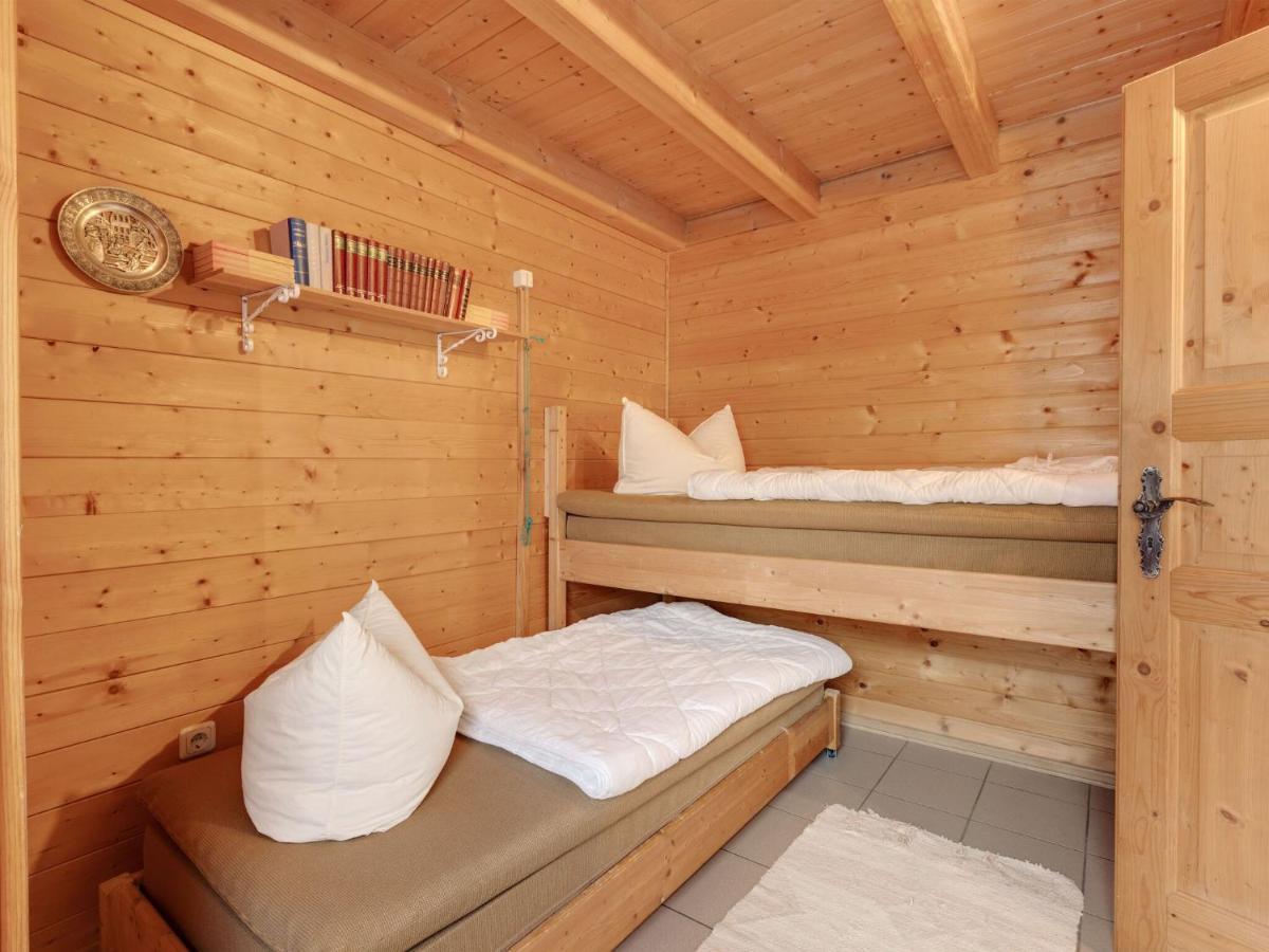 Chalet In Hinterrod Thuringia With Sauna Eisfeld Exterior foto